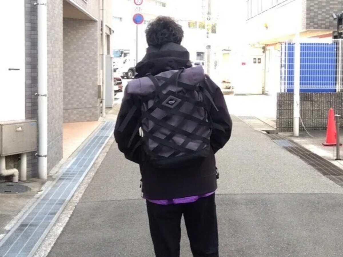 【Issue #11】電車と徒歩。毎日の通勤を快適にする、私の着こなし。