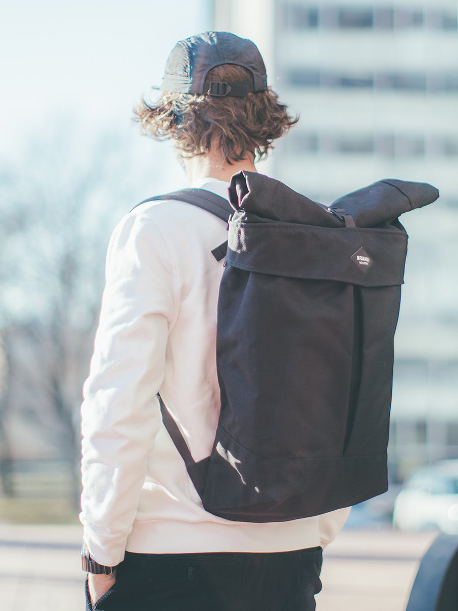 【新品未使用品】BRAASI INDUSTRY LEVO バックパック LEVO 31L｜BRAASI INDUSTRY Corduraロールトップバックパック – Tsuda